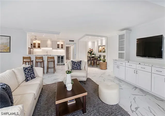 Listing Photo 1 - Condo for sale in building located at 222 Harbour Dr, Naples, FL 34103 - Unit #114