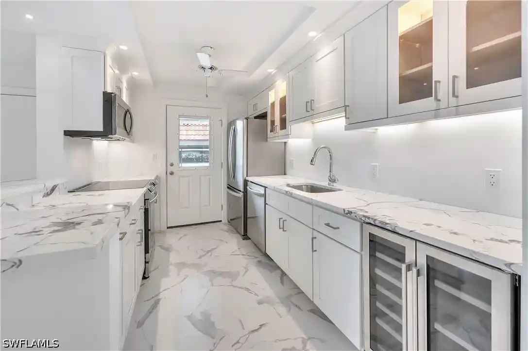 Listing Photo 2 - Condo for sale in 222 Harbour Dr located at 222 Harbour Dr, Naples, FL 34103 - Unit #114