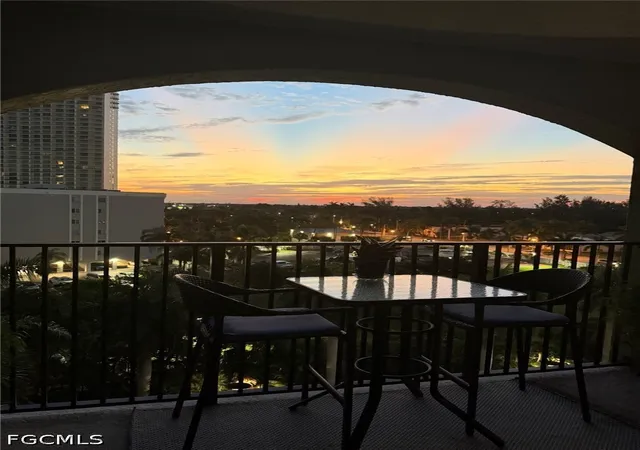Listing Photo 3 - Condo for sale in building located at 2825 Palm Bch Blvd, Fort Myers, FL 33916 - Unit #616