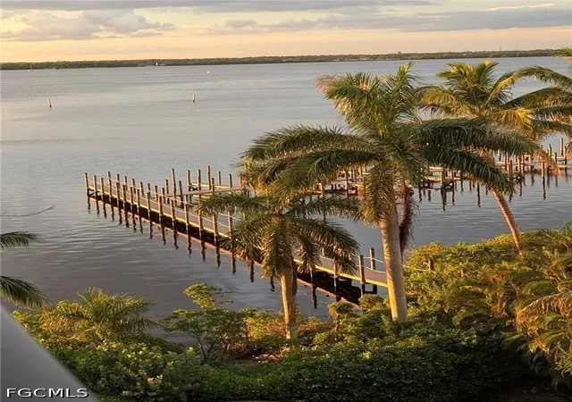 Listing Photo 4 - Condo for sale in building located at 2825 Palm Bch Blvd, Fort Myers, FL 33916 - Unit #616