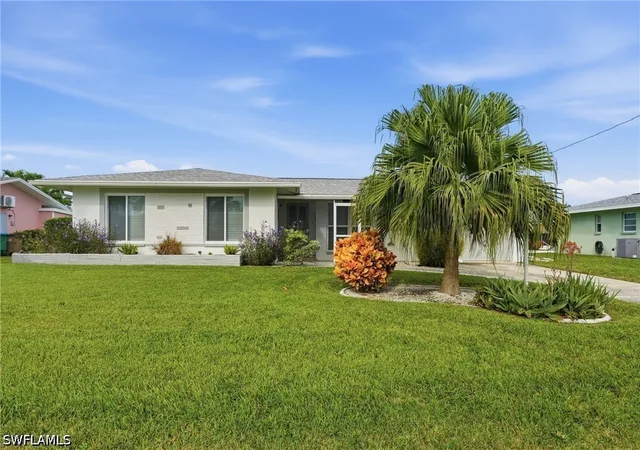 Photo 2 of Sale Pending at 2816 Se 18th Avenue, Cape Coral, FL 33904 | MLS# 226035735 | Listing updated on 2026-10-15