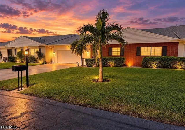 Photo 1 of Townhouse for sale at 6952 Winkler Rd, Fort Myers, FL 33919 | MLS# 2026041823 | Listing updated on 2026-10-19