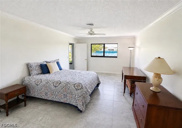 Photo 3 of Townhouse for sale at 6952 Winkler Rd, Fort Myers, FL 33919 | MLS# 2026041823 | Listing updated on 2026-10-19