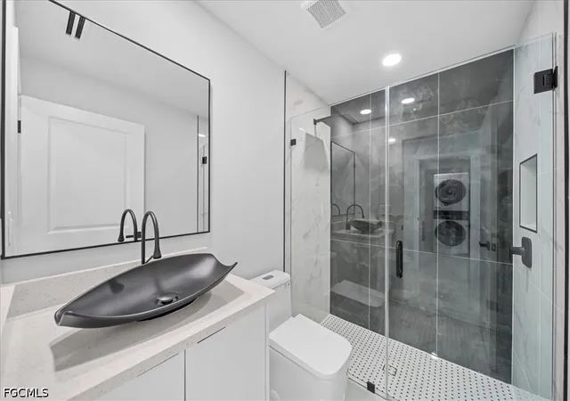 Photo 4 of Single family home for sale at 1053 Joponica Ave S, Lehigh Acres, FL 33974 | MLS# 2026041827 | Listing updated on 2026-10-12