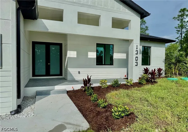 Photo 2 of Sale Pending at 1303 Broadway Ave, Lehigh Acres, FL 33972 | MLS# 2026041897 | Listing updated on 2026-10-21