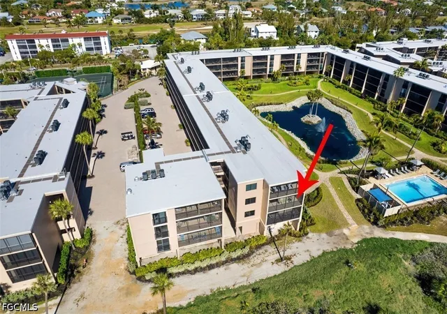 Listing Photo 3 - Condo for sale in building located at 1401 Middle Gulf Dr, Sanibel, FL 33957 - Unit #306-O