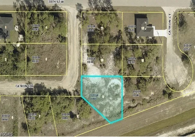 Photo 1 of Land for sale at 2515 Catron Cir, Lehigh Acres, FL 33971 | MLS# 2026042322 | Listing updated on 2026-10-09