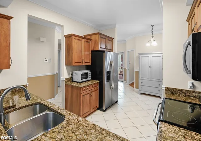 Listing Photo 4 - Condo for sale in building located at 14591 Sherbrook Pl, Fort Myers, FL 33912 - Unit #103