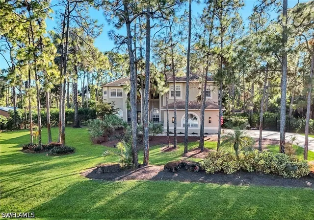 Photo 2 of Single family home for sale at 25295 Catskill Dr, Bonita Springs, FL 34135 | MLS# 226036156 | Listing updated on 2026-10-15