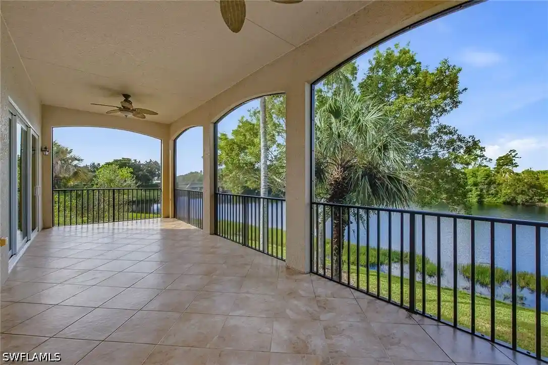 Listing Photo 2 - Condo for sale in 3142 Aviamar Cir located at 3142 Aviamar Cir, Naples, FL 34114 - Unit #201