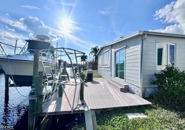 Photo 1 of Manufactured home for sale at 5545 Sir Walter Way, North Fort Myers, FL 33917 | MLS# 2026042521 | Listing updated on 2026-10-16