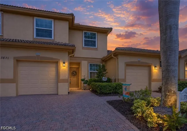 Photo 3 of Townhouse for sale at 7871 Lake Sawgrass Loop #5413, Fort Myers, FL 33907 | MLS# 2026042622 | Listing updated on 2026-10-12