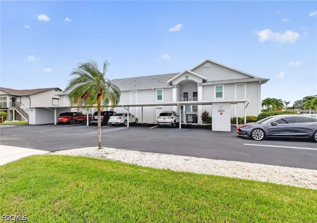 Photo 1 of Condo for sale at 3927 Se 11th Place #105, Cape Coral, FL 33904 | MLS# 2026042682 | Listing updated on 2026-10-14