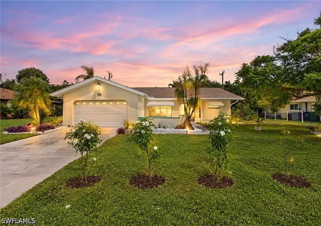 Photo 1 of Single family home for sale at 971 N Town And River Dr, Fort Myers, FL 33919 | MLS# 226036725 | Listing updated on 2026-10-11