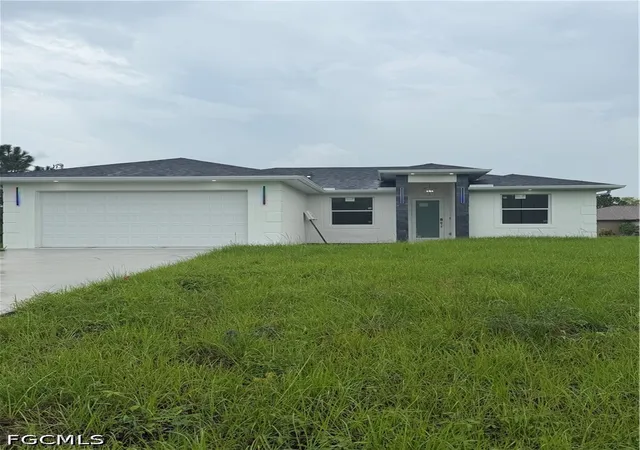 Photo 1 of Single family home for sale at 426 Jaipur Dr, Lehigh Acres, FL 33974 | MLS# 2026042782 | Listing updated on 2026-10-16