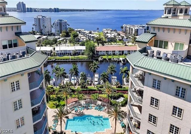 Listing Photo 2 - Condo for sale in building located at 3426 Hancock Brg Pkwy, North Fort Myers, FL 33903 - Unit #1008
