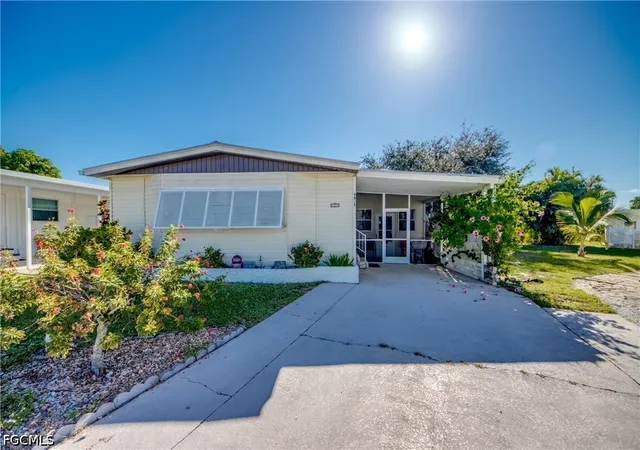 Manufactured home for sale at 4639 Catfish Ct, St James City, FL 33956 | MLS# 2026042831