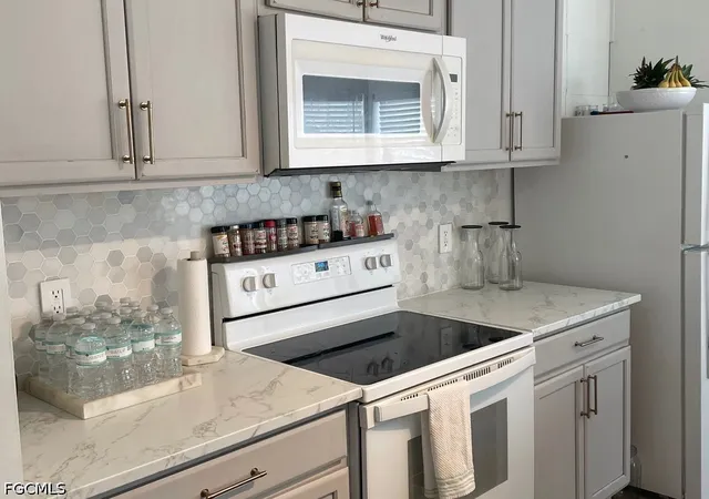 Photo 2 of Manufactured home for sale at 145 N Datil St, Clewiston, FL 33440 | MLS# 2026042834 | Listing updated on 2026-10-15