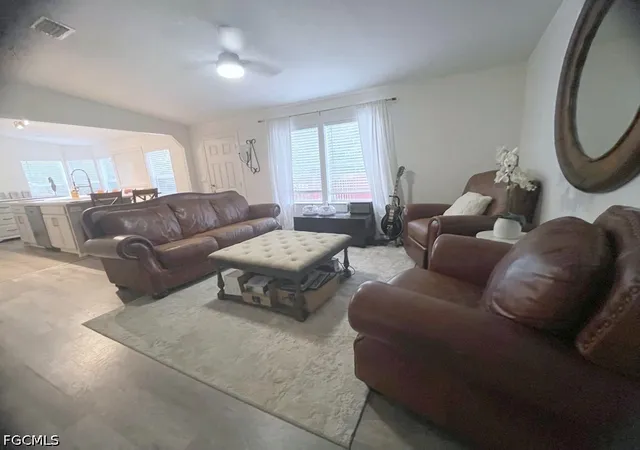 Photo 4 of Manufactured home for sale at 145 N Datil St, Clewiston, FL 33440 | MLS# 2026042834 | Listing updated on 2026-10-15