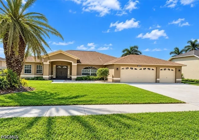 Photo 1 of Single family home for sale at 738 Milwaukee Blvd, Lehigh Acres, FL 33974 | MLS# 2026042893 | Listing updated on 2026-10-15