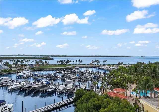 Photo 4 of Condo for sale at 6021 Silver King Blvd #302, Cape Coral, FL 33914 | MLS# 2026042902 | Listing updated on 2026-10-21