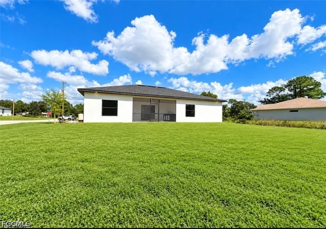 Photo 2 of Single family home for sale at 600 E 7th Street, Lehigh Acres, FL 33972 | MLS# 2026042951 | Listing updated on 2026-10-19