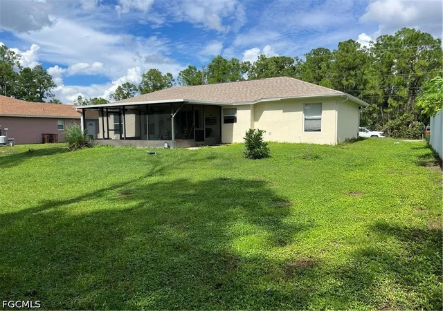 Photo 3 of Single family home for sale at 3003 Nadine Ln, Lehigh Acres, FL 33971 | MLS# 2026042965 | Listing updated on 2026-10-28