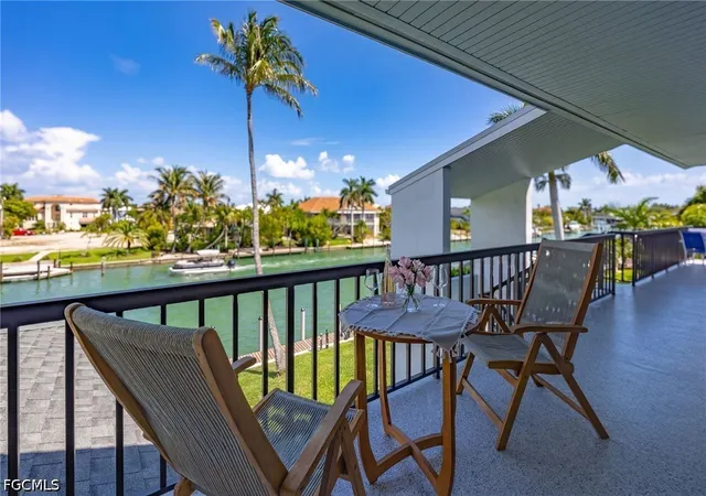 Photo 2 of Condo for sale at 1250 Tennisplace Ct #E33, Sanibel, FL 33957 | MLS# 2026043005 | Listing updated on 2026-10-28