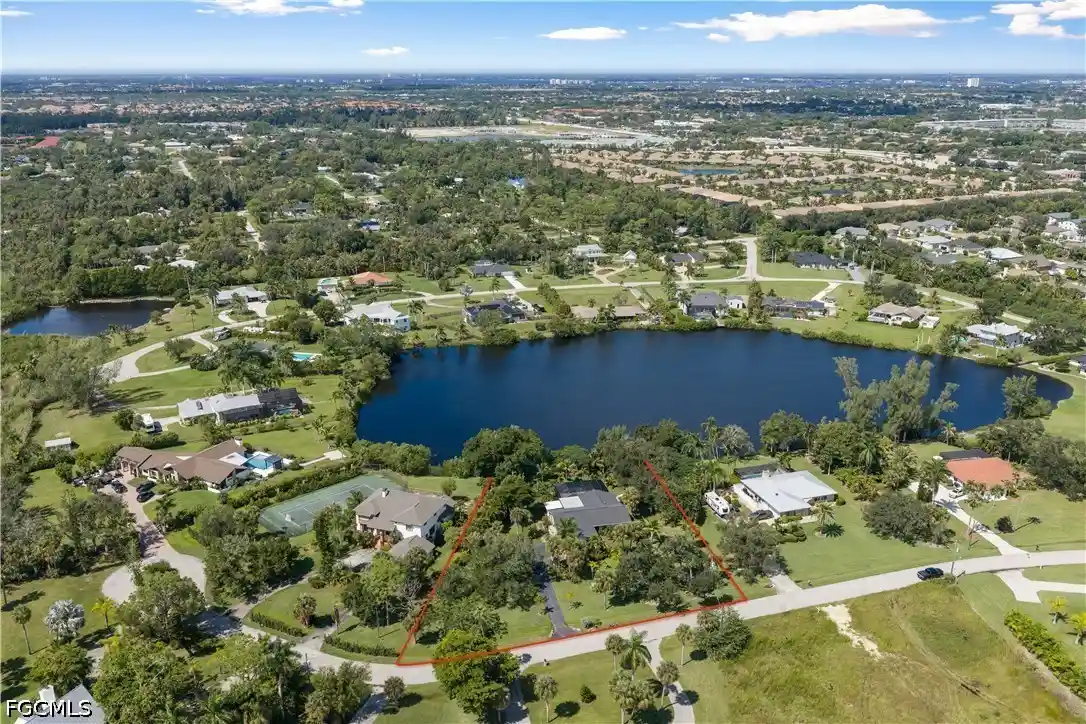 Photo 3 of Single family home for sale at 7337 Lake Dr, Fort Myers, FL 33908 | MLS# 2026043032 | Listing updated on 2026-10-30