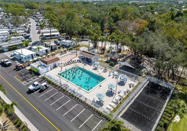 Photo 3 of Sale Pending at 11931 Yellowstone Dr, Bonita Springs, FL 34135 | MLS# 2026043047 | Listing updated on 2026-10-14