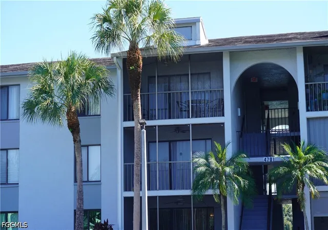 Listing Photo 1 - Condo for sale in building located at 4701 Lakeside Clb Blvd, Fort Myers, FL 33905 - Unit #19