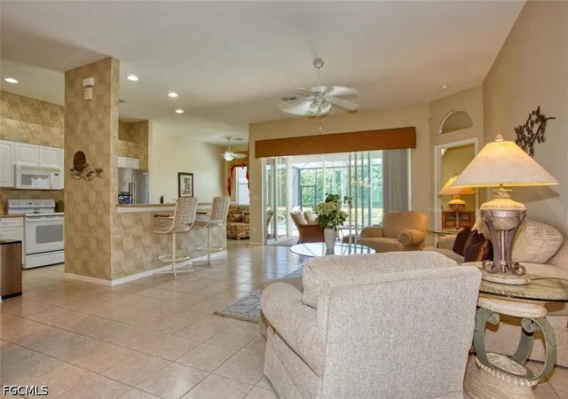 Photo 4 of Townhouse for sale at 10280 Sago Palm Way, Fort Myers, FL 33966 | MLS# 2026043071 | Listing updated on 2026-10-22