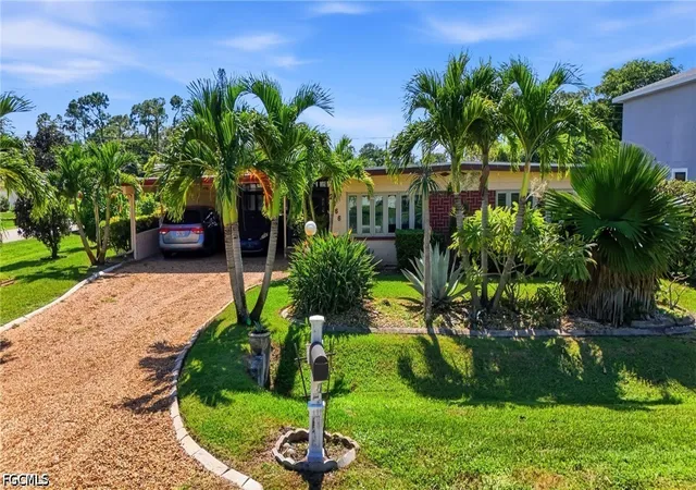 Photo 1 of Single family home for sale at 2366 Burton Ave, Fort Myers, FL 33907 | MLS# 2026043123 | Listing updated on 2026-10-13