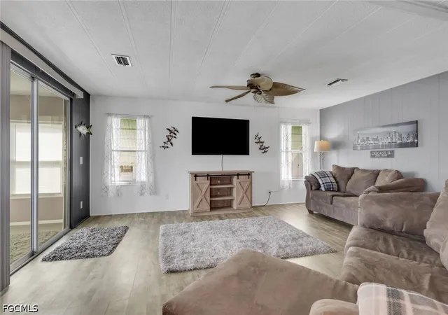 Photo 4 of Manufactured home for sale at 648 Future Dr, North Fort Myers, FL 33917 | MLS# 2026043151 | Listing updated on 2026-10-21