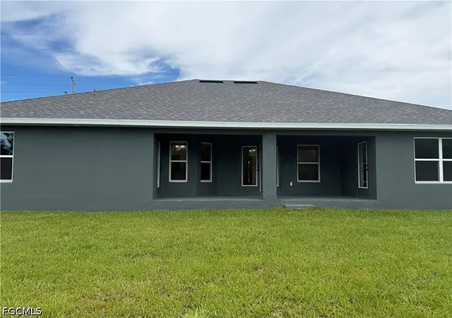 Photo 3 of Single family home for sale at 645 Windermere Dr, Lehigh Acres, FL 33972 | MLS# 2026043222 | Listing updated on 2026-10-14