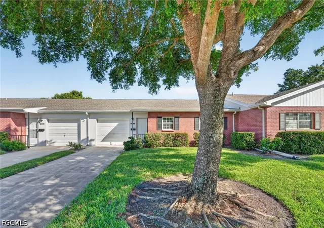 Photo 1 of Townhouse for sale at 1367 Bunker Way, Fort Myers, FL 33919 | MLS# 2026043292 | Listing updated on 2026-10-29