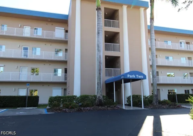 Photo 2 of Condo for sale at 14931 Park Lake Dr #104, Fort Myers, FL 33919 | MLS# 2026043344 | Listing updated on 2026-10-15
