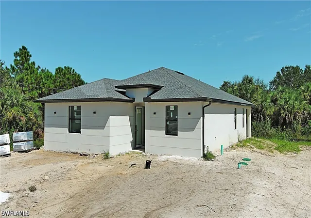 Photo 1 of Single family home for sale at 537 Naples Ave S, Lehigh Acres, FL 33974 | MLS# 226037276 | Listing updated on 2026-10-14
