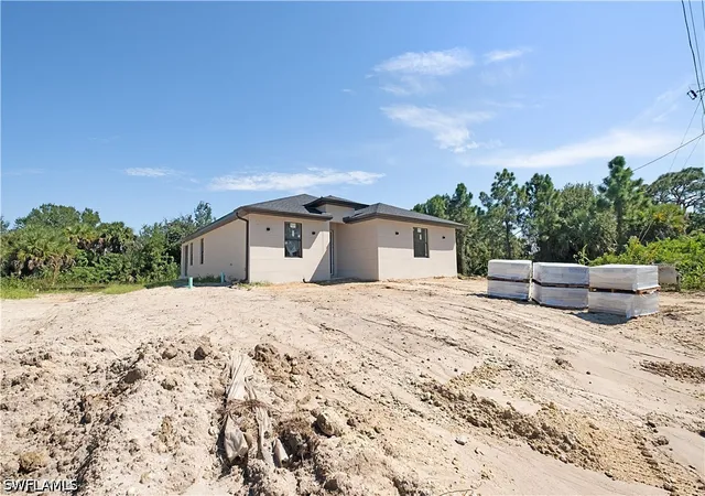 Photo 1 of Single family home for sale at 539 Naples Ave S, Lehigh Acres, FL 33974 | MLS# 226037286 | Listing updated on 2026-10-14