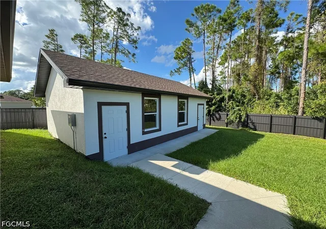 Photo 3 of Single family home for sale at 3200 21st Street W, Lehigh Acres, FL 33971 | MLS# 2026043352 | Listing updated on 2026-10-21