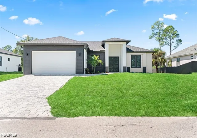Photo 1 of Single family home for sale at 2905 Hanna Ave N, Lehigh Acres, FL 33971 | MLS# 2026043368 | Listing updated on 2026-10-14