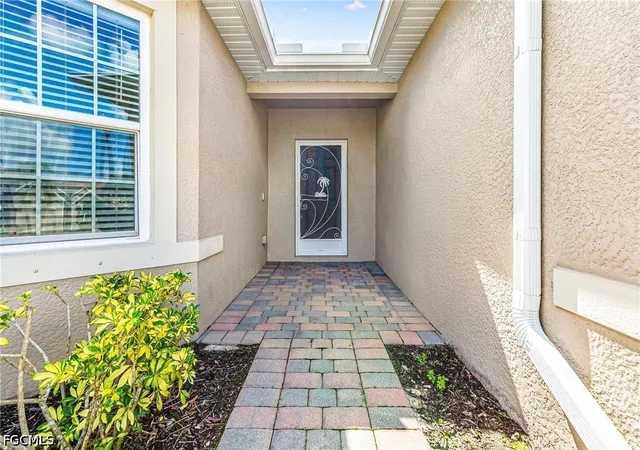 Photo 4 of Single family home for sale at 2156 Pigeon Plum Way, North Fort Myers, FL 33917 | MLS# 2026043376 | Listing updated on 2026-10-30