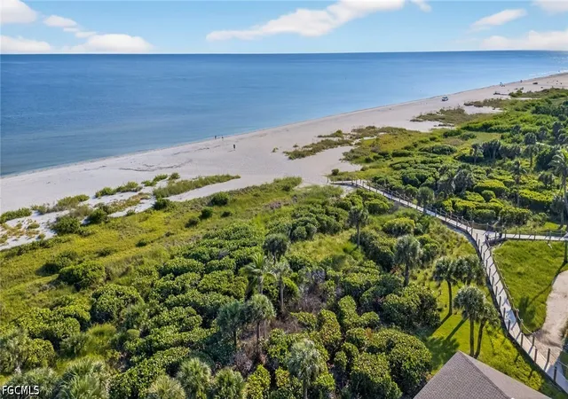 Photo 3 of Sale Pending at 1785 Middle Gulf Dr #B-203, Sanibel, FL 33957 | MLS# 2026043377 | Listing updated on 2026-10-19