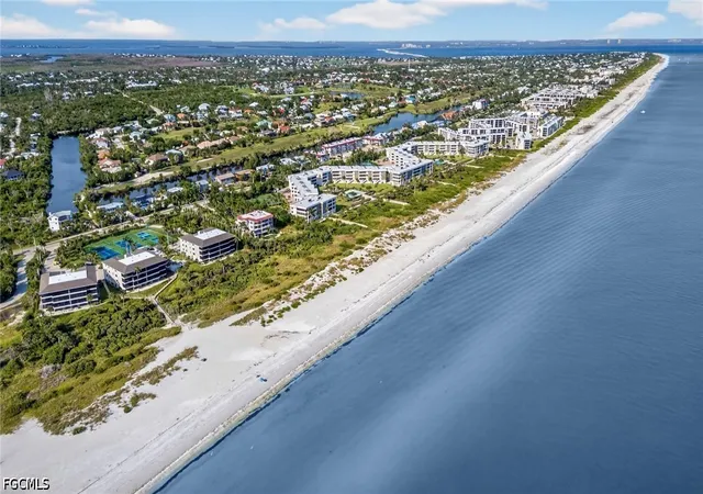 Photo 4 of Sale Pending at 1785 Middle Gulf Dr #B-203, Sanibel, FL 33957 | MLS# 2026043377 | Listing updated on 2026-10-19