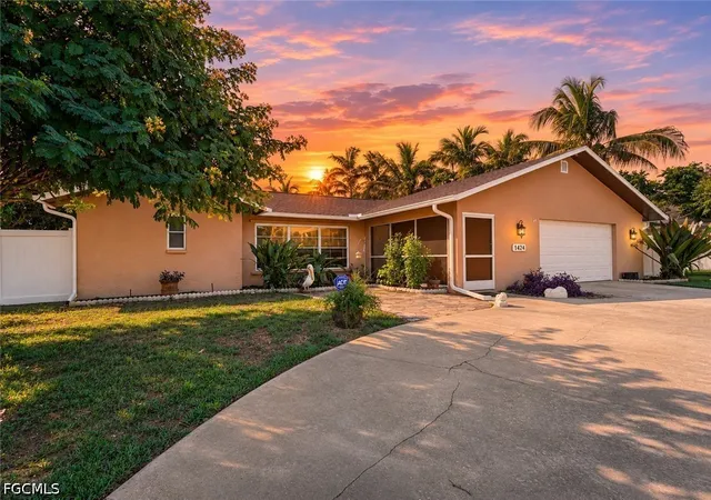 Photo 1 of Single family home for sale at 1424 Se 27th Terrace, Cape Coral, FL 33904 | MLS# 2026043380 | Listing updated on 2026-10-22