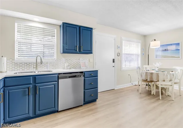 Photo 3 of Condo for sale at 3325 Airport Rd N #G5, Naples, FL 34105 | MLS# 226037309 | Listing updated on 2026-10-14