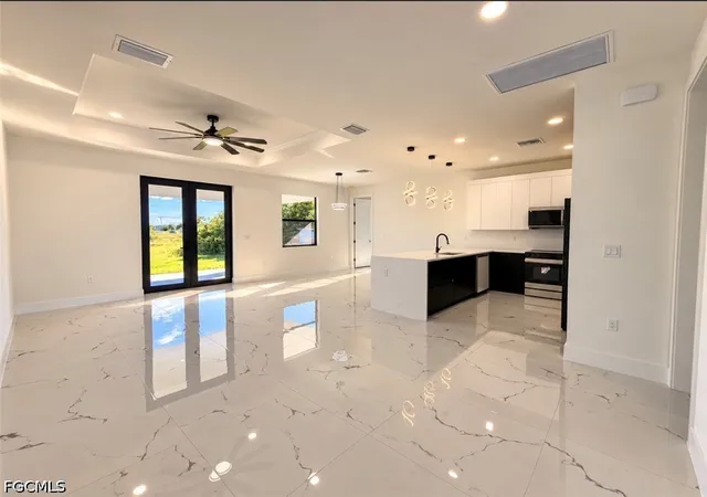 Photo 4 of Single family home for sale at 4309 18th Street SW, Lehigh Acres, FL 33976 | MLS# 2026043429 | Listing updated on 2026-10-28