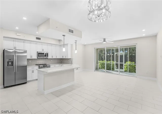 Listing Photo 3 - Condo for sale in building located at 286 Indies Dr E, Naples, FL 34114 - Unit #101