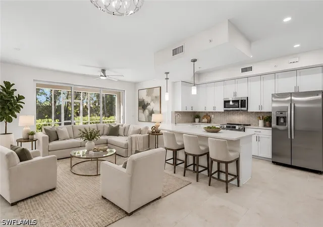 Photo 4 of Condo for sale at 286 Indies Dr E #102, Naples, FL 34114 | MLS# 226035985 | Listing updated on 2026-10-15
