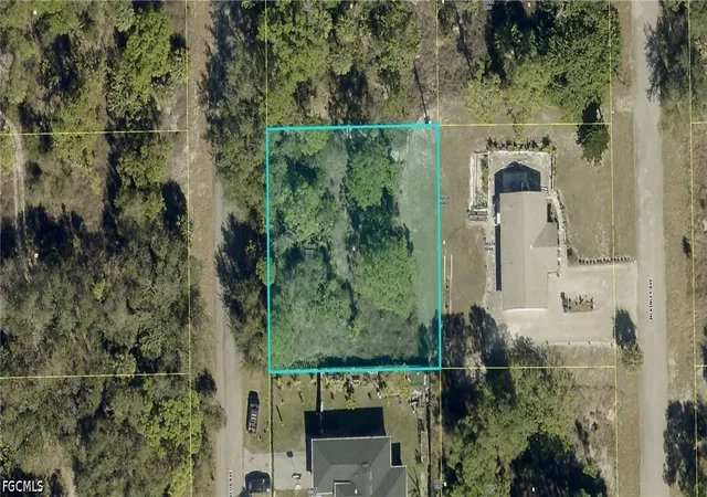 Photo 1 of Land for sale at 1712 Hibiscus Ave, Lehigh Acres, FL 33972 | MLS# 2026043440 | Listing updated on 2026-10-15
